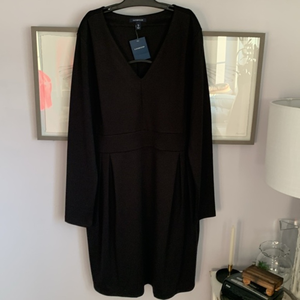 NWT Lands End Black V Neck MIDI Dress Long sleeves. XL Size 18 Poly blend